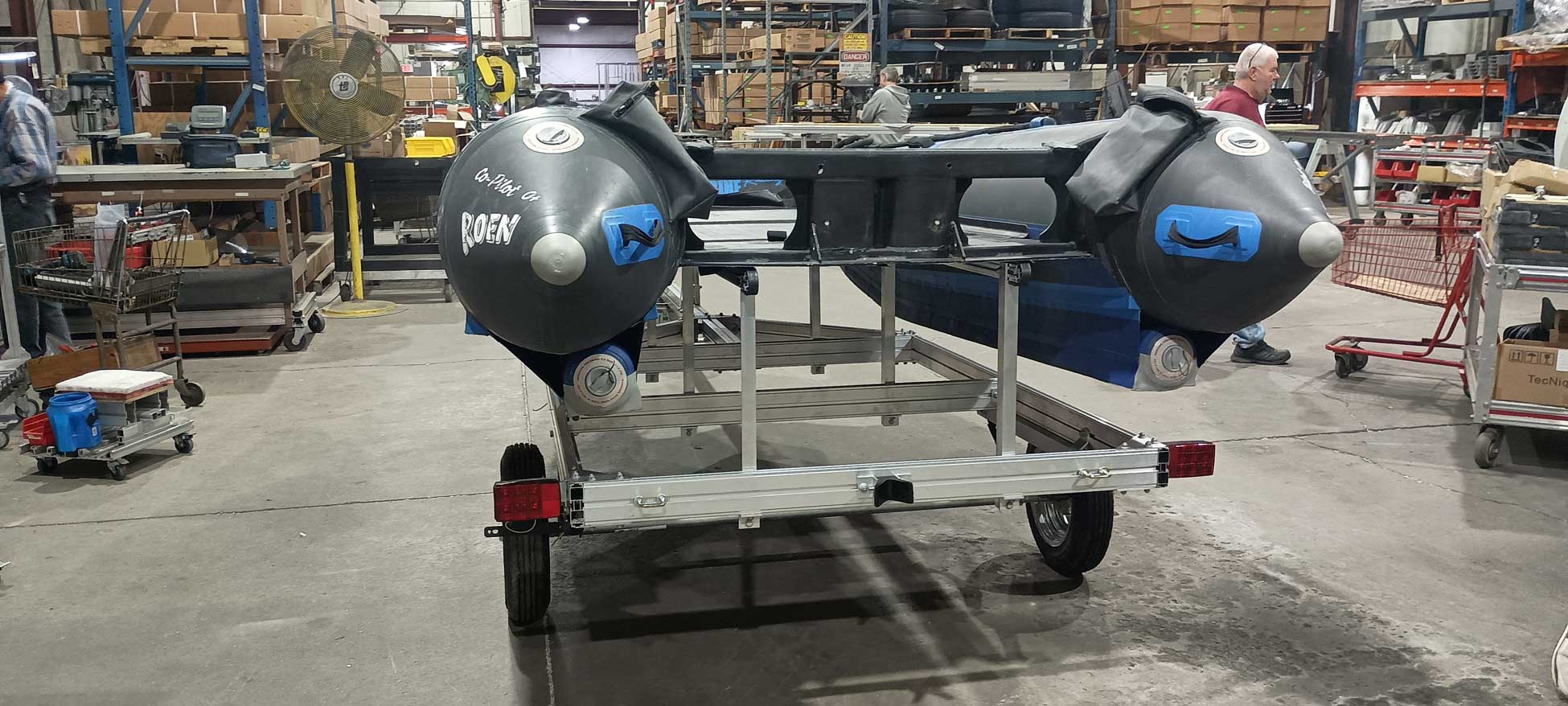 HMR Trailer with boat